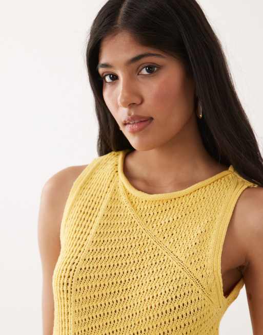 ASOS DESIGN – Asymmetrisches Tanktop aus Strick in Buttermilchgelb mit geteiltem Design, 3 von 4