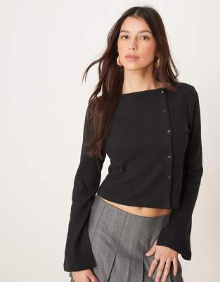 ASOS DESIGN - Asymmetrisches weiches Oberteil in Schwarz mit Knopfleiste