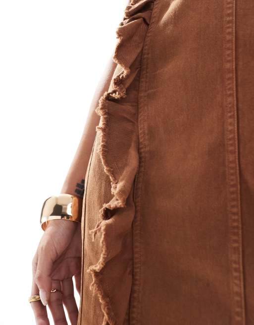 ASOS DESIGN - Asymmetrisk midikjole med rå kanter i vasket chokoladebrun twill, 2 af 4