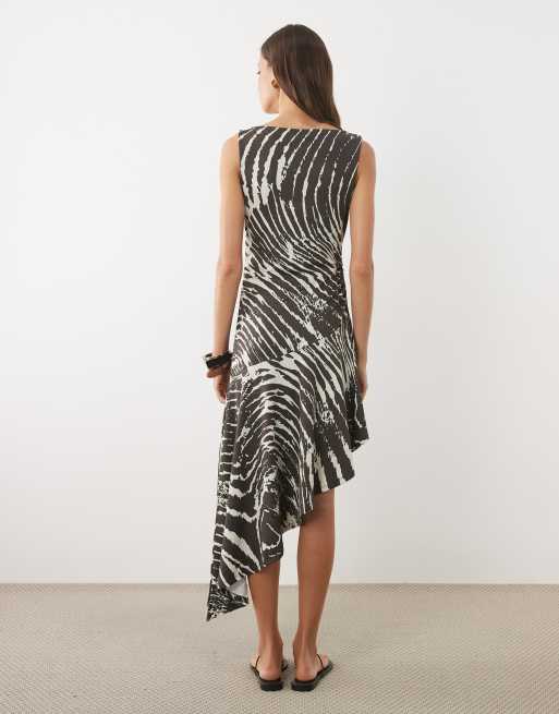 ASOS DESIGN asymmetrisk minikjole med zebra-print, 4 af 4