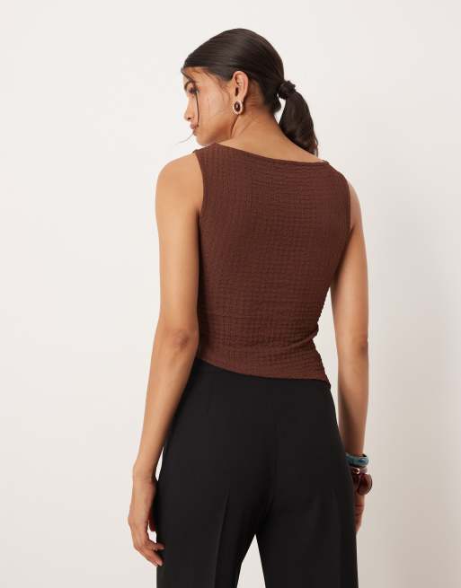 ASOS DESIGN - Asymmetrisk og chokoladebrun med tekstur og rynket talje, 4 af 4
