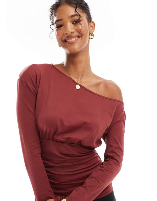 ASOS DESIGN – Asymmetrisk, slouchy topp med rynkade detaljer