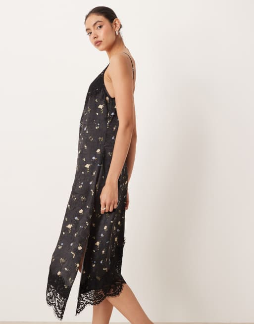 ASOS DESIGN - Asymmetrisk sort cami-minikjole i satin med blondekanter og blomstermønster, 3 af 4