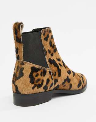 chelsea boots with leopard print