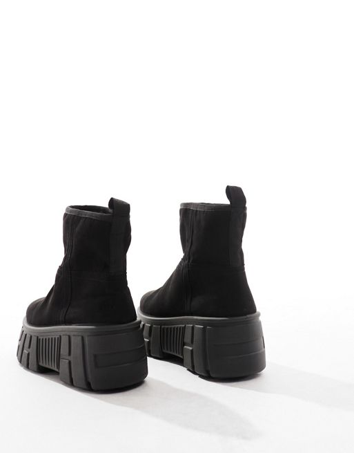 ASOS DESIGN Attention borg lined mini boots in black