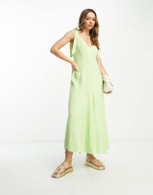 ASOS DESIGN - Ausgestelltes Maxi-Sommerkleid aus apfelgrünem Leinen mit gebundenen Trägern und Godet-Details