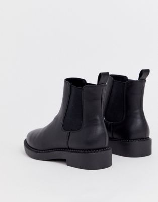 black flat chunky boots