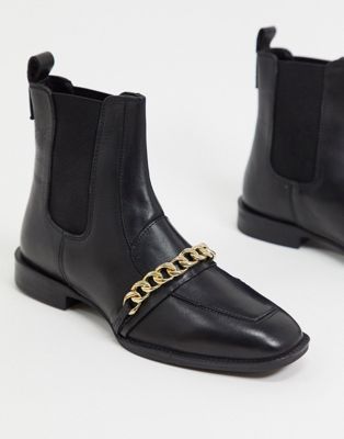 ASOS DESIGN – Ava – Loafer aus Leder mit Kettendetail in Schwarz