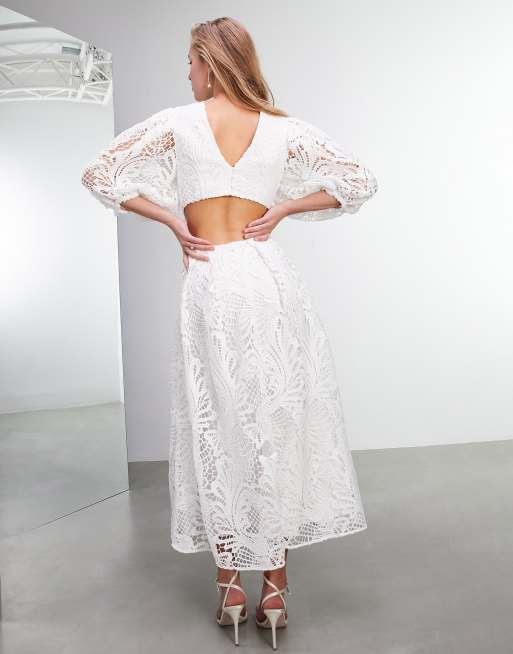 Avery g 2025 embroidered lace dress