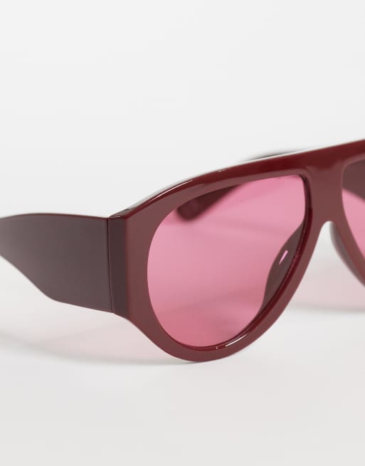 ASOS DESIGN Aviator-solbriller med brede stænger i tonet burgundy og pink glas, 2 af 3