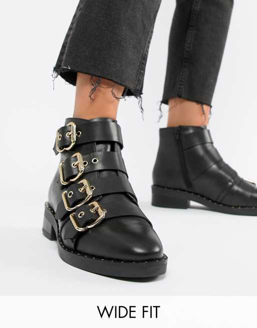 Bottines en 2025 cuir cloutées