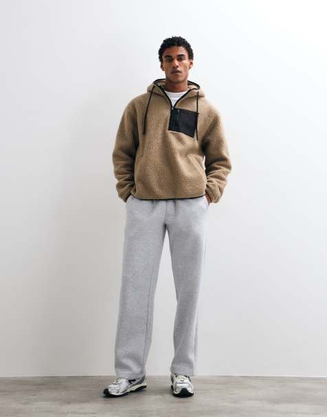 ASOS DESIGN avslappnad borg-huvtröja med kvartslång dragkedja och nylonfickor i beige - view 1