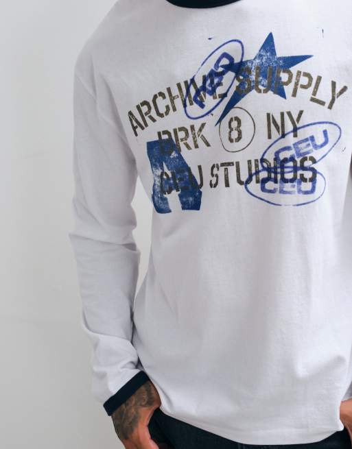 ASOS DESIGN avslappnad långärmad ringer-t-shirt med grafik i vitt, 3 av 5