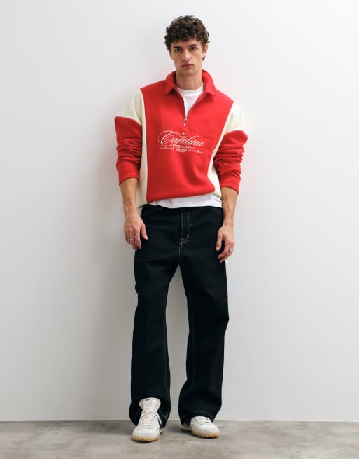 ASOS DESIGN avslappnad sweatshirt med halvlång dragkedja, panelsydda detaljer och broderat tryck i rött, 3 av 5