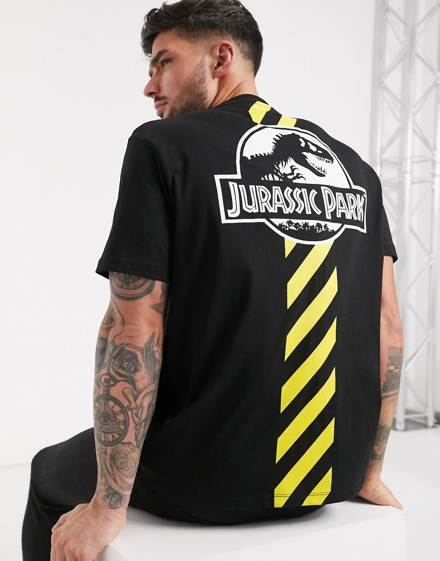 ASOS DESIGN – Avslappnad t-shirt med Jurassic Park-mönster fram och bak-Svart