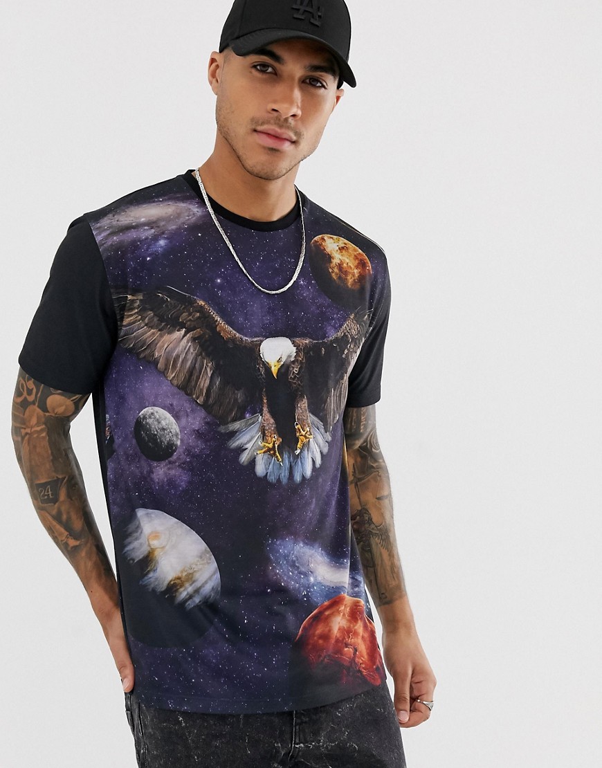 ASOS DESIGN – Avslappnad t-shirt med örn- och rymdmönster-Svart