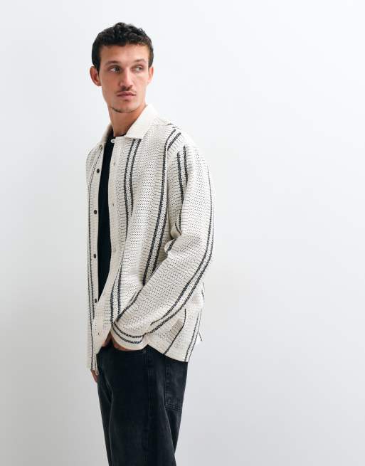 ASOS DESIGN avslappnad virkad randig skjorta med knappslådetalj i krämvit, 2 av 5