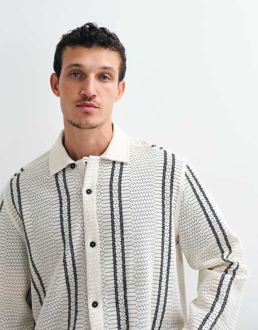 ASOS DESIGN avslappnad virkad randig skjorta med knappslådetalj i krämvit, 4 av 5