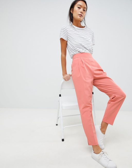 ASOS DESIGN – Avsmalnande byxor med hög midja