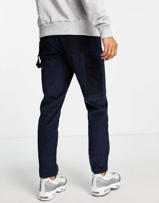 ASOS DESIGN – Avsmalnande manchesterbyxor med praktiska fickor, 2 av 4