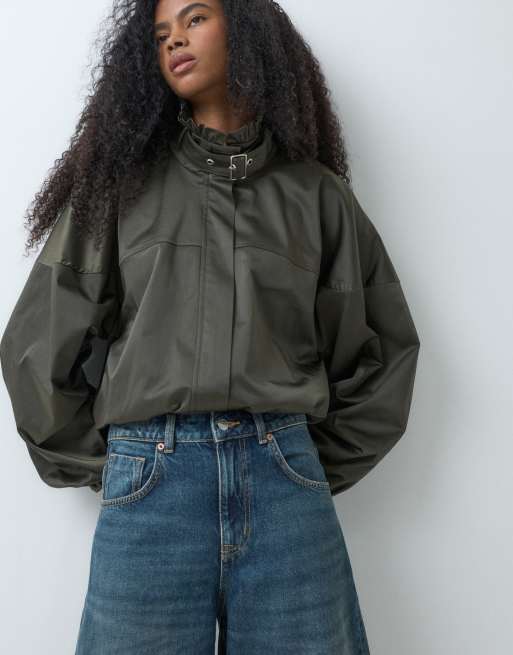 ASOS DESIGN awkward crop jean in mid blue, 4 of 5