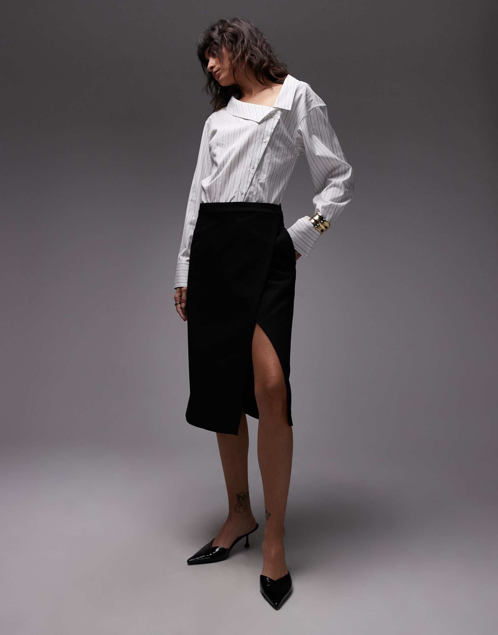 Черная юбка с запахом от ASOS DESIGN неудобной длины