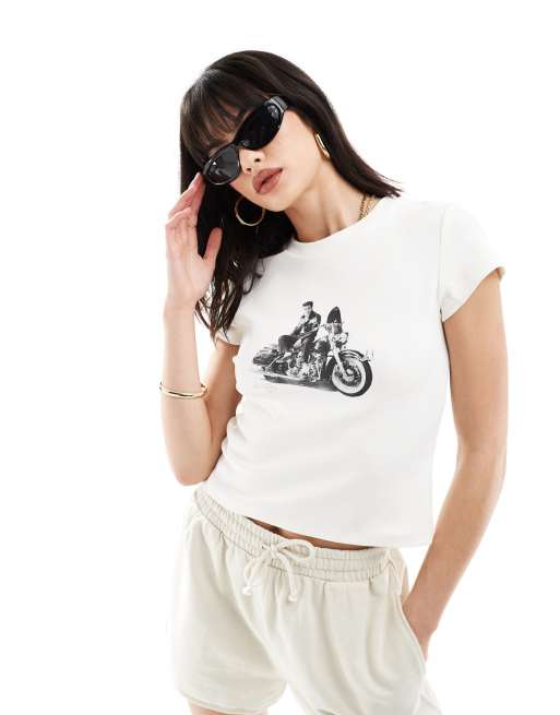 ASOS DESIGN - Baby T-shirt met gelicenseerde Elvis Presley print in crème