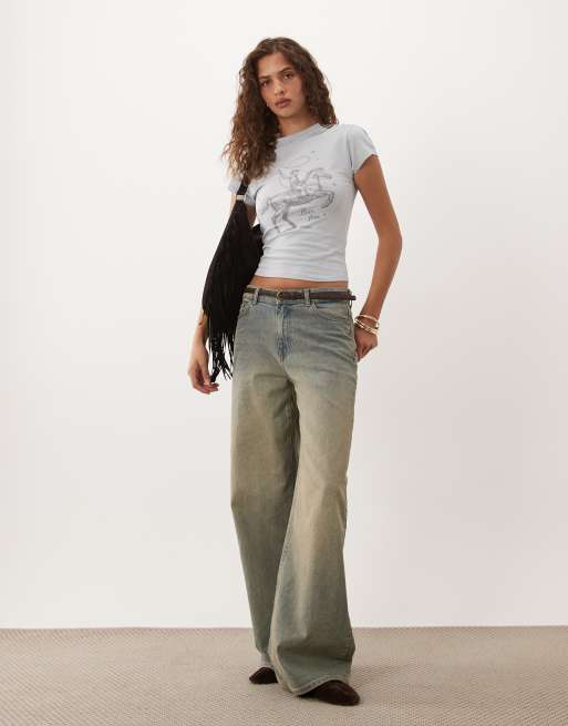 ASOS DESIGN baby tee med rodeo-tryck i ljusgråblå, 2 av 4