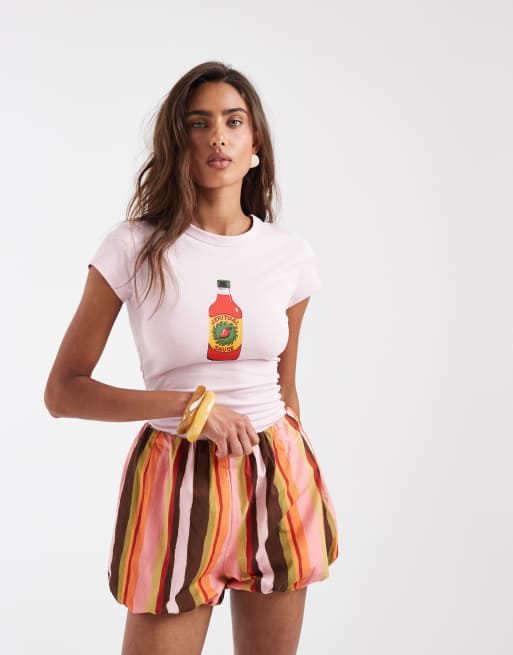 ASOS DESIGN Baby tee with embroidered hot sauce graphic in baby pink, 4 of 4