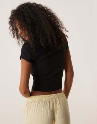 Asos Design Baby Tee With Santa Monica Graphic In Black