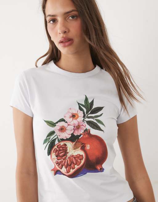 ASOS DESIGN baby tee z grafiką vintage granatu w bieli, 2 z 4