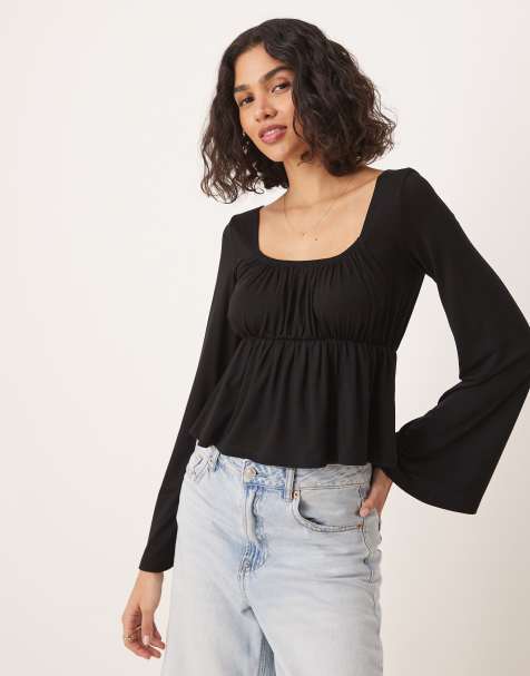 ASOS DESIGN – Babydoll-Oberteil in Schwarz mit ausgestellten Ärmeln - view 1