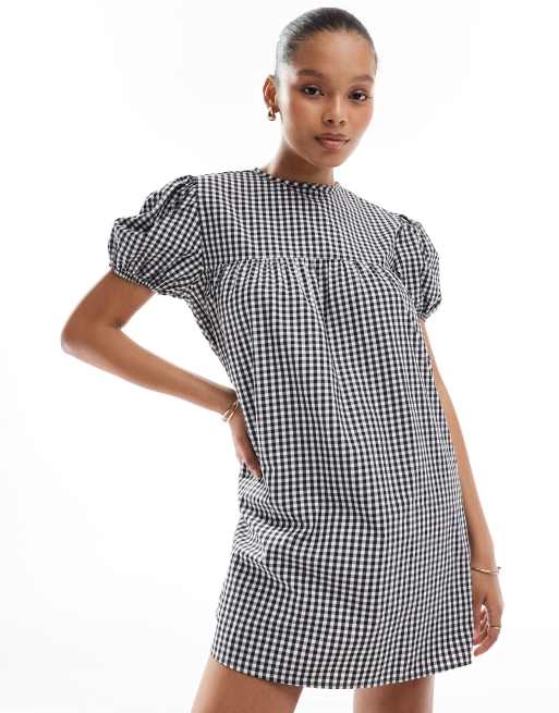ASOS DESIGN babydoll smock dress with puff sleeve in black gingham, 2 of 4