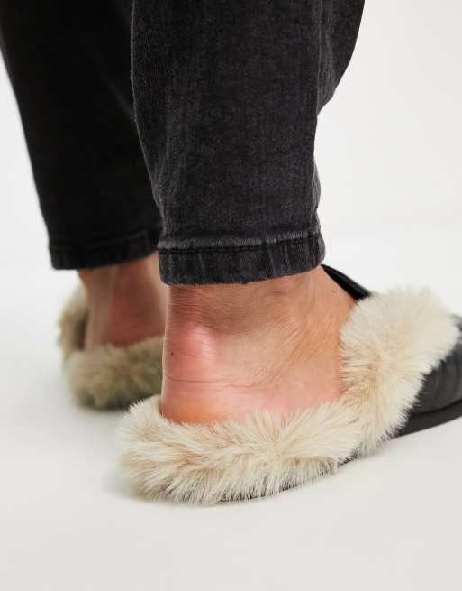 Krystle Women's Faux Fur Slipper Socks with Rubber Sole (Free Size) :  : Clothing & Accessories