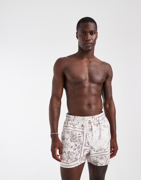 ASOS DESIGN badshorts i kort längd med paisley bandanamönster i krämfärg - view 1