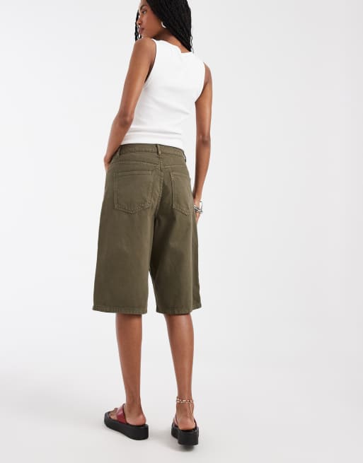 ASOS DESIGN baggy bermuda shorts in khaki, 4 of 5