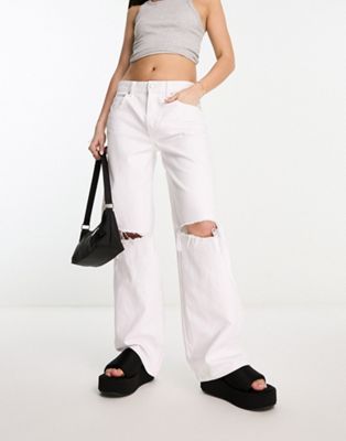 ASOS DESIGN baggy boyfriend jeans in white with knee rips - ASOS Price Checker