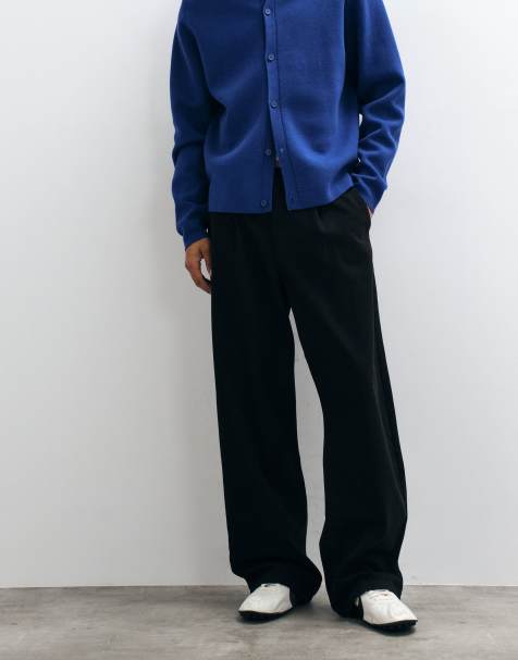 ASOS DESIGN baggy cargo trousers in black - view 1
