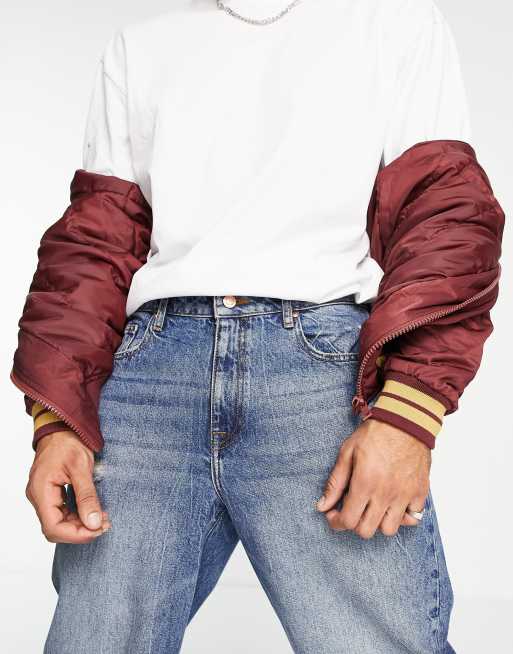 ASOS DESIGN – Baggy-Jeans in getönter, dunkler Waschung mit Abnutzungen, 4 von 4