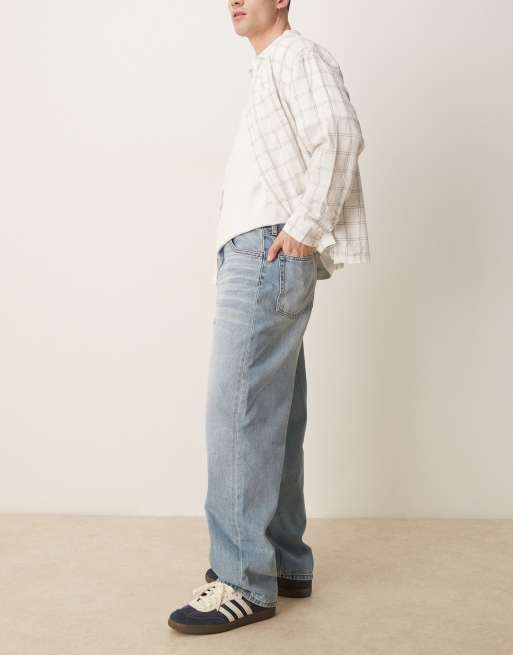 ASOS DESIGN baggy jeans in light wash blue, 3 of 5