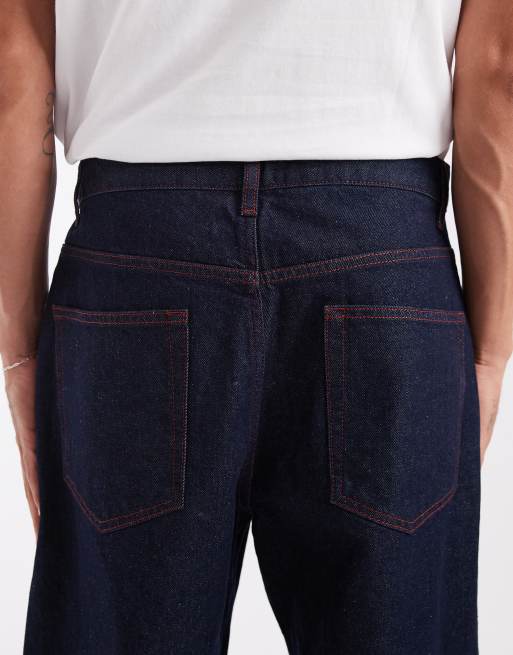 ASOS DESIGN – Baggy-Jeans in Raw Indigo mit roter Kontrastnaht, 4 von 5