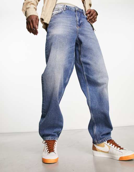 ASOS DESIGN baggy jeans in vintage wash