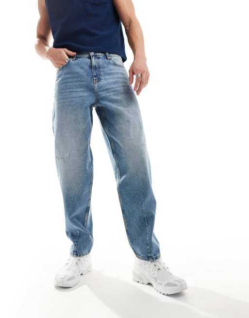 FhyzicsShops DESIGN baggy jeans with darts in light wash blue