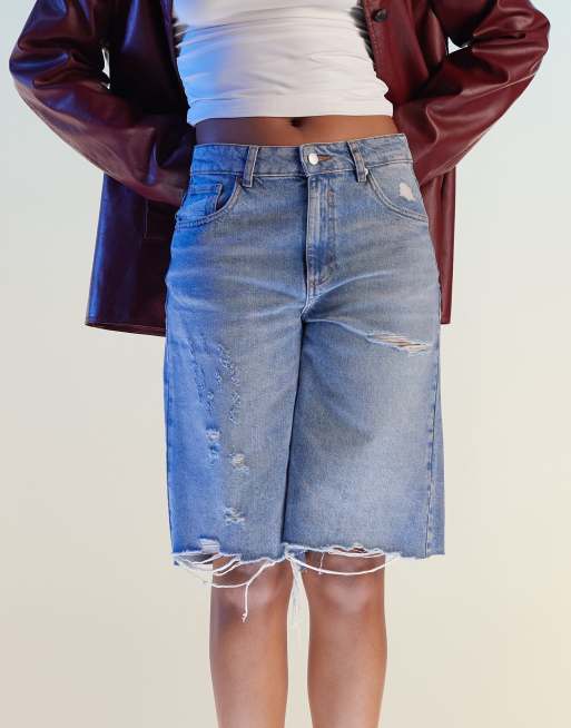 ASOS DESIGN baggy longline denim jorts with rips in bleach wash, 4 of 5
