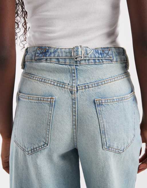 ASOS DESIGN baggy wide leg jean in lightwash blue, 4 of 5