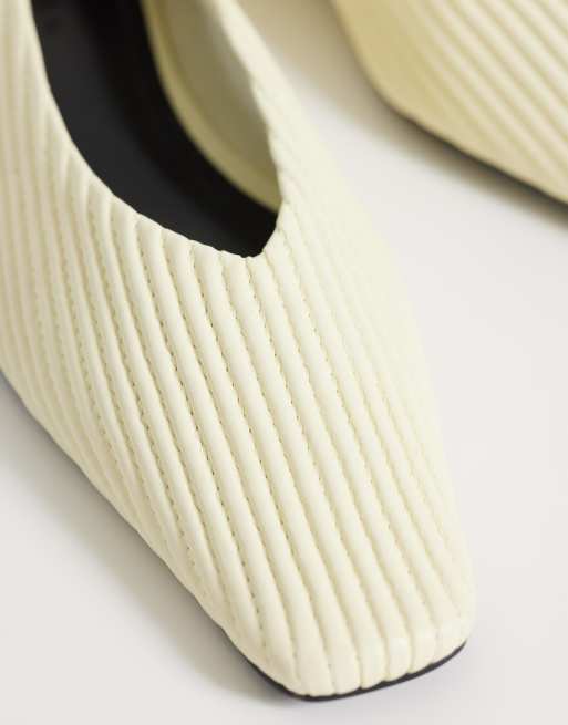 ASOS DESIGN ballerine arricciate con punta squadrata color buttermilk, 4 di 4