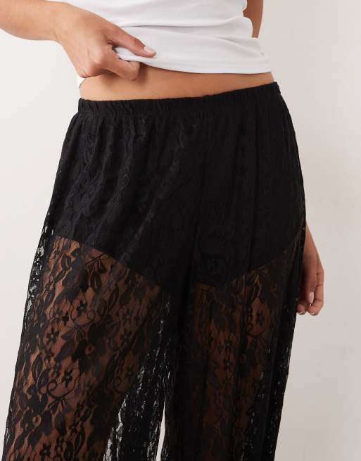 ASOS DESIGN Ballon-Haremshose aus Spitze in Schwarz, 4 von 5