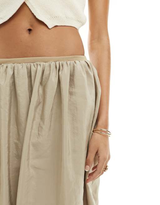 ASOS DESIGN – Ballon-Maxirock in Stone mit abgesetztem Bund, 2 von 5