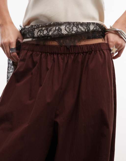 ASOS DESIGN – Ballon-Schlupfhose in Braun aus Baumwoll-Nylon-Mix, 5 von 5