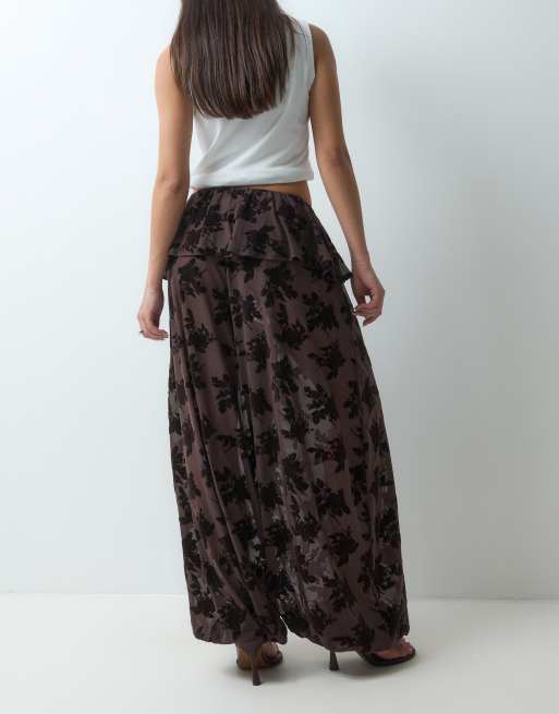 ASOS DESIGN Ballonhose aus beflocktem Mesh mit Schößchenbund in Braun, 5 von 5